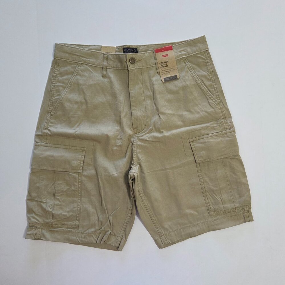 Levi’s Carrier Khaki Cargo Shorts, Men’s Size 32, NWT